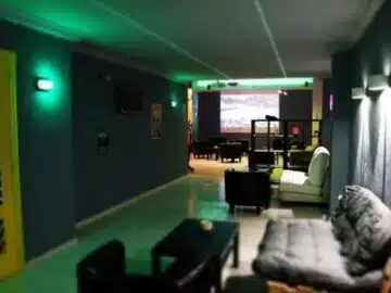 &Aacute;rea 51 Social Club &mdash; Valencia (Reviews, Hours & Invite) cannabis club Valencia &ndash; entry pass