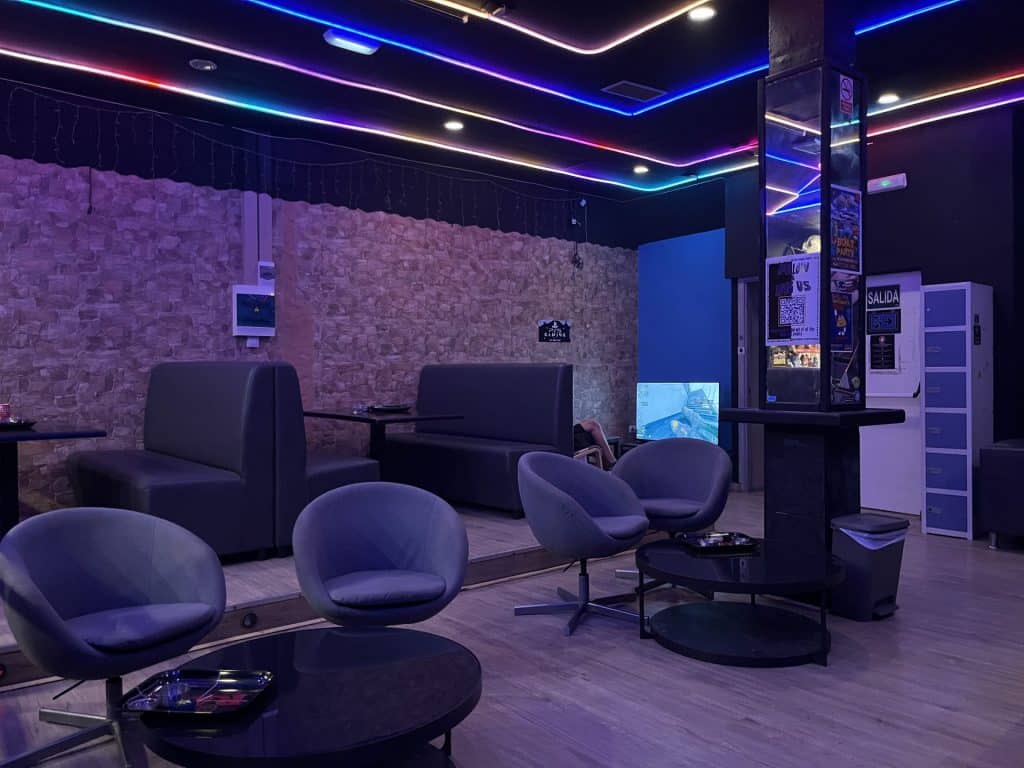 Green World 2 Green World cannabis club Santa Cruz de Tenerife – entry pass