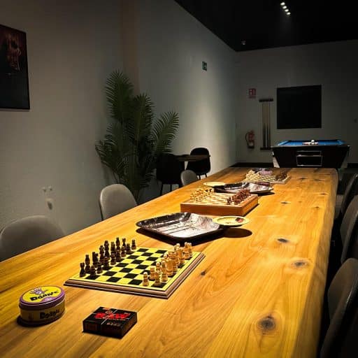 Cannabis Clubs Valencia: Your 2025 Guide to Social Clubs 7 Asociación privada de fumadores Duli club Valencia cannabis club Valencia – entry pass