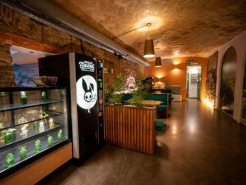 Asociaci&oacute;n Green Planet Cannabis Club Barcelona cannabis club Barcelona &ndash; entry pass