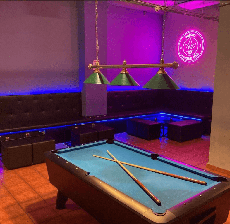 Munchies CSC Estepona 3 Munchies CSC Estepona cannabis club Castellón – entry pass